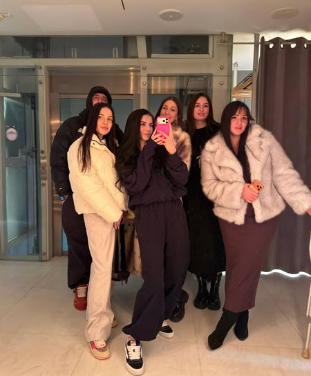 Ире Пингвиновой в декабре исполнилось 28 лет, ее дочери Милане 5 лет