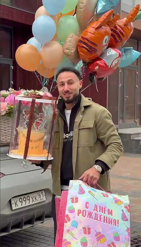 Младшему сыну Пинчук и Чобаняна исполнилось 2 года