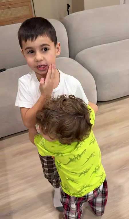 Младшему сыну Пинчук и Чобаняна исполнилось 2 года