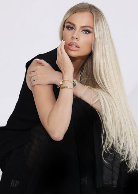 Марина Страхова стала мамой второй раз