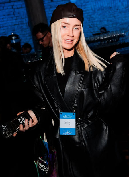 Свежие фото бывших участников проекта