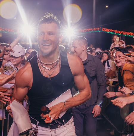 Свежие фото бывших участников проекта