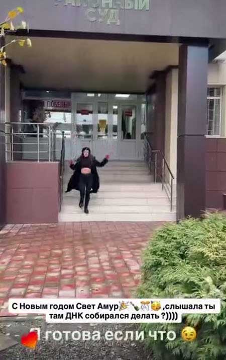 Ефременкова планирует лишить Мондезира родительских прав