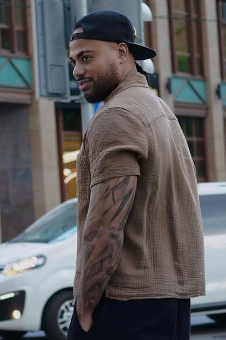 Мондезир разозлился и жестко гасит Ефременкову в соцсетях