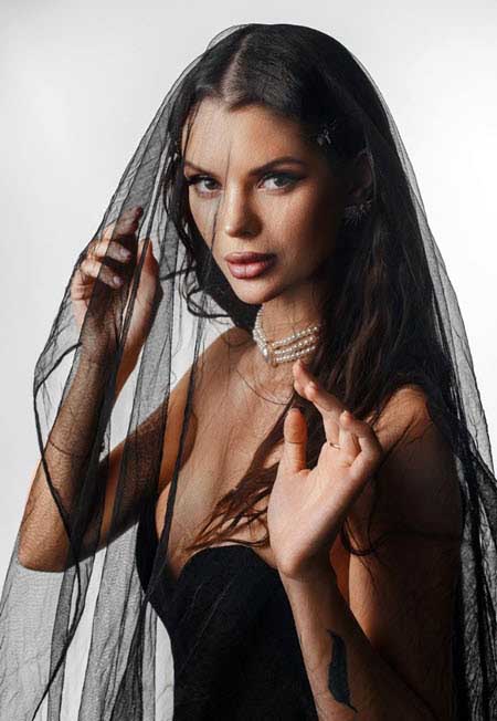 Максим Евстропов потребовал от Ани заключить с ним брачный договор