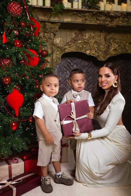 Свежие фото детей бывших участников проекта