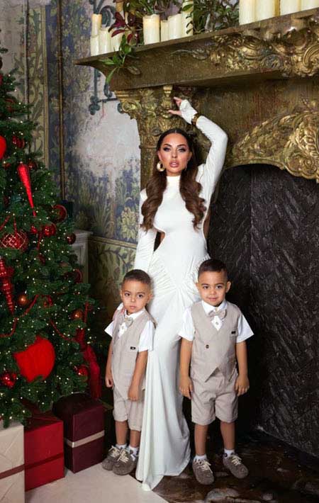 Свежие фото детей бывших участников проекта