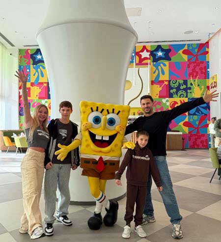 Свежие фото детей бывших участников проекта