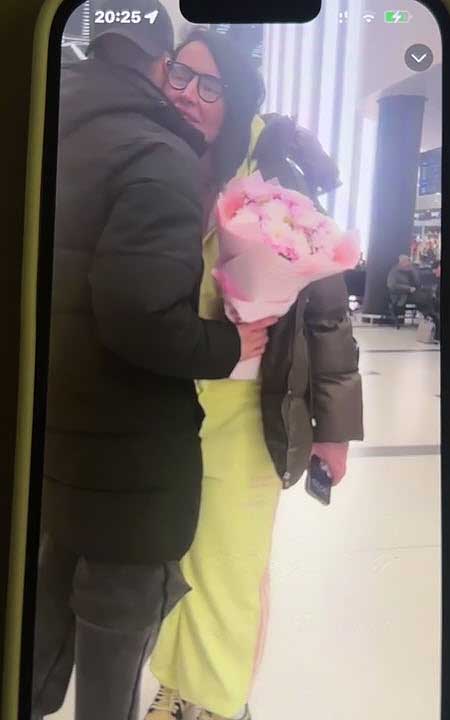 Приключения Саши Чepнo в Новосибирске, куда она летала к «жениху»