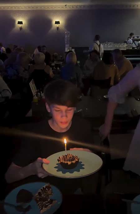 Вероника Гракович отметила ДР сына Андрея в компании Артема Гавришова