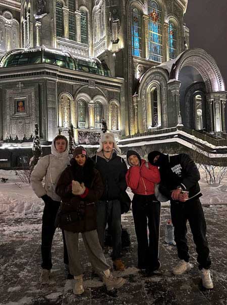 Свежие фото участников проекта 