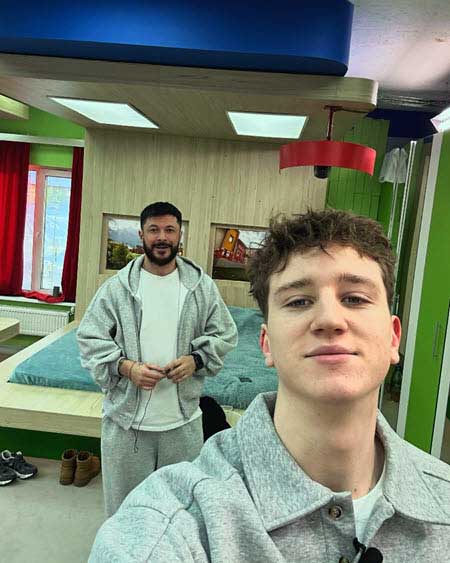 Свежие фото участников проекта 