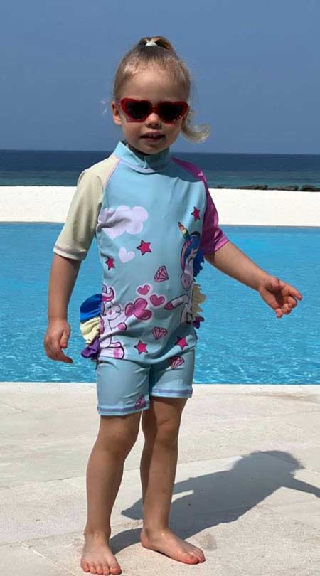 Бородина с мужем и Орлова с мужем и дочкой отдыхают на Мальдивах