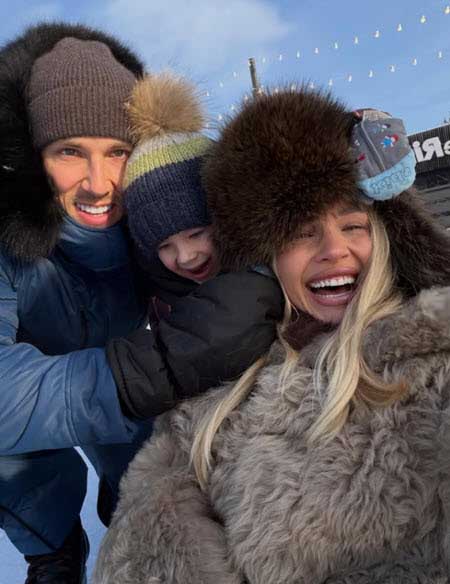 Свежие фото бывших участников проекта