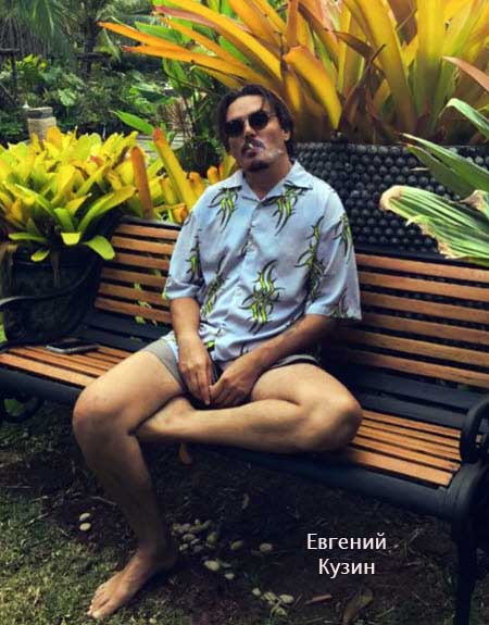 Свежие фото бывших участников проекта