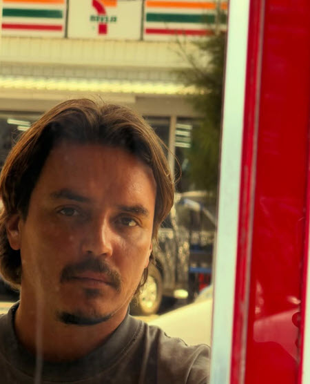 Свежие фото бывших участников проекта