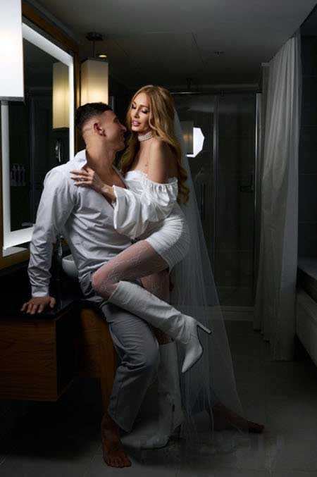 Бывшая участница проекта Кристина Дерябина вышла замуж