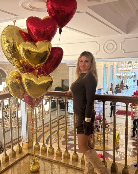 Вероника утро Дня влюбленных провела с Гавришовым, а вечер с Элиной