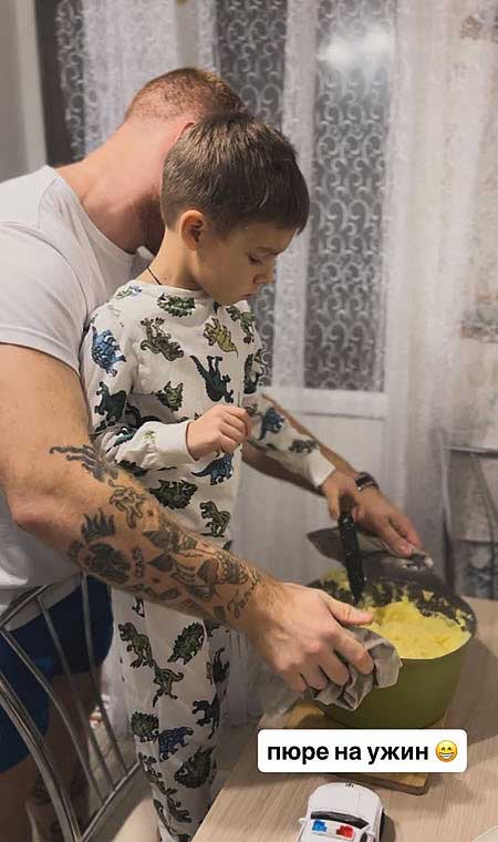 В доме Андрея Чуева осталась жить его бывшая теща, мама Вики