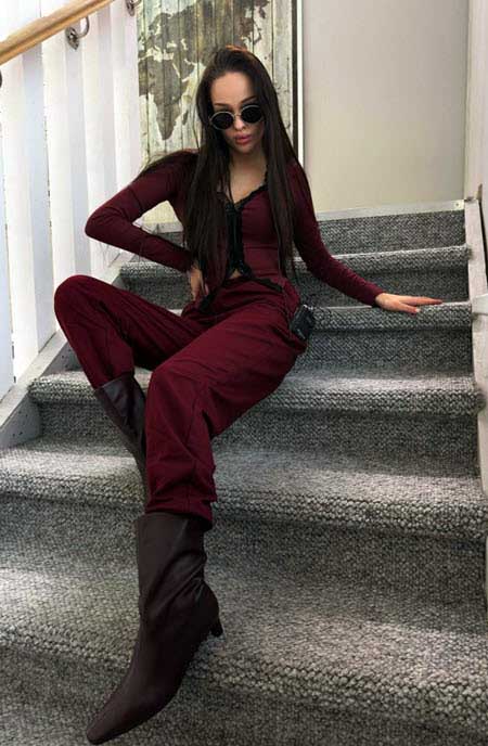 Элина Рахимова попыталась выгнать с проекта Соню Гриневскую