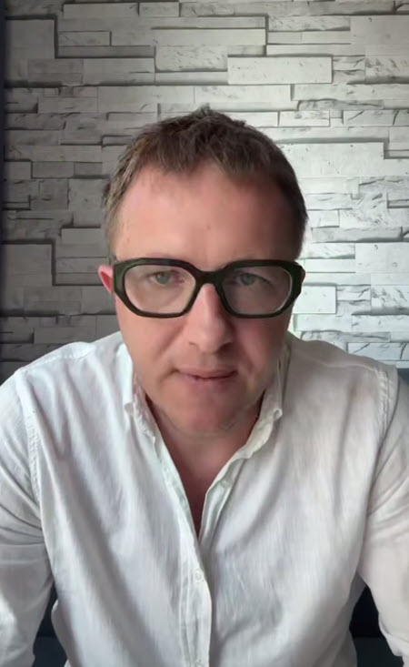 Яббаров «искренне раскаивается и глубоко сожалеет», что оскорбил в своей песне жен военнослужащих