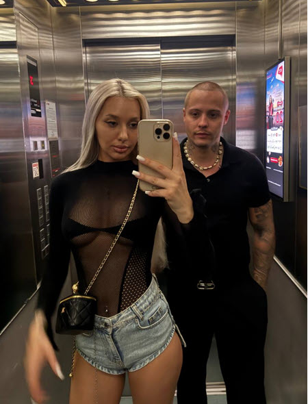 Настя Стецевьят поздравила мужа Максима Колесникова с днем рождения