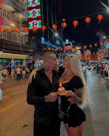 Настя Стецевьят поздравила мужа Максима Колесникова с днем рождения