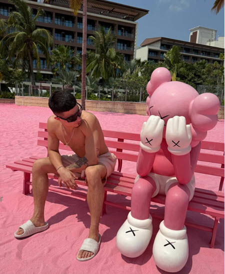 Никита Гуранда отмечает юбилей в Китае