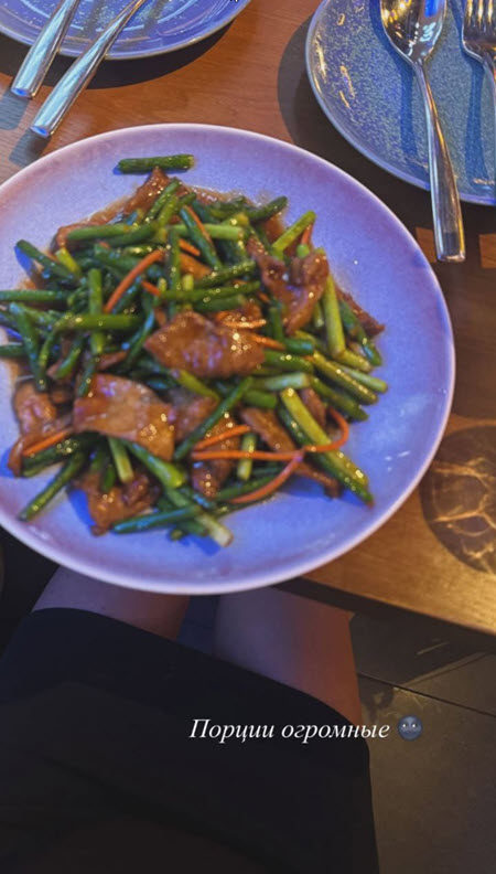 Участники в Китае обнаружили ресторан с русской едой