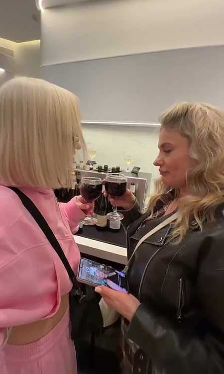 Гуранда, Рахимова и Граковичи отправились покорять Китай