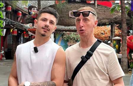 Фото участников, отдыхающих в Китае