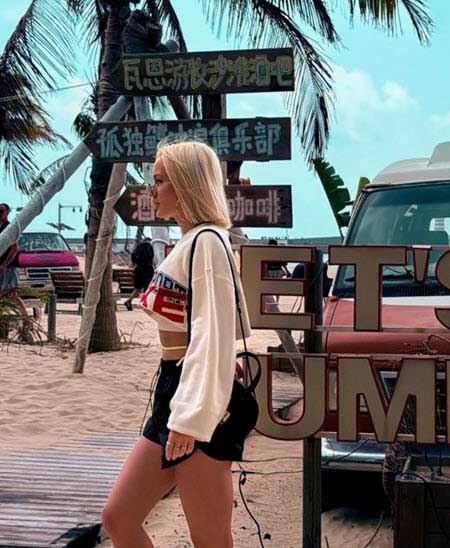 Фото участников, отдыхающих в Китае