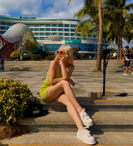 Фото участников, отдыхающих в Китае