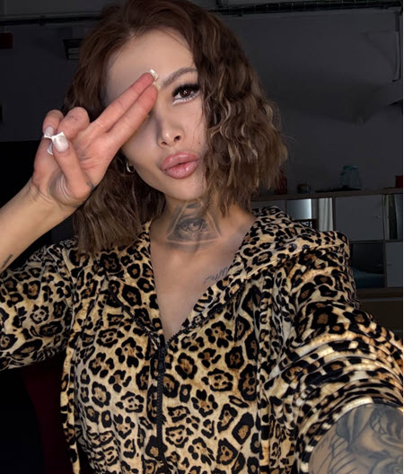 Клава ушла с проекта: «На поляне снова стало негативно»