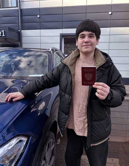 Старший сын Тиграна Салибекова и Юли Колисниченко получил паспорт