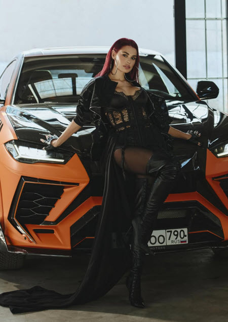 Ира Пинчук прикупила новую машинку и сходила на несколько неудачных свиданий