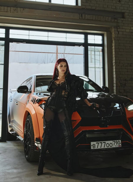 Ира Пинчук прикупила новую машинку и сходила на несколько неудачных свиданий