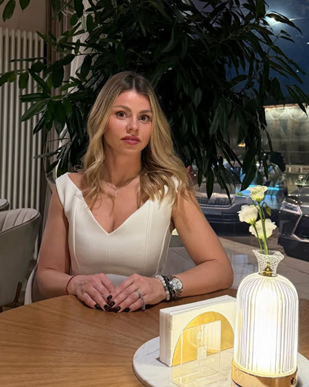 Оксана Стрункина отметила день рождения