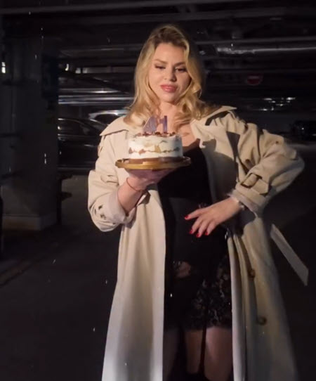 Оксана Стрункина отметила день рождения