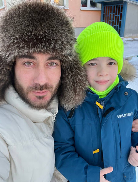 Тигран был бы рад, если бы его старший сын Ролан взял фамилию матери