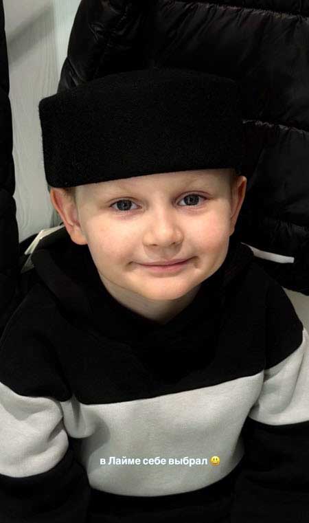 Свежие фото детей бывших участников проекта