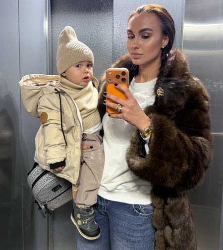 Свежие фото детей бывших участников проекта