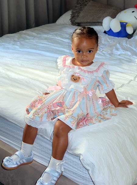 Свежие фото детей бывших участников проекта