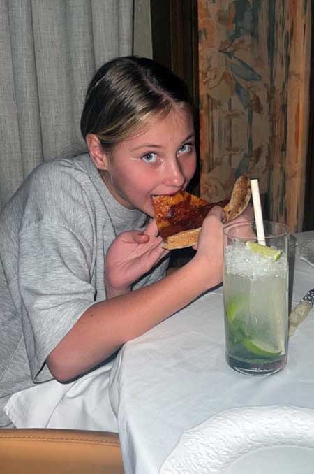 Свежие фото детей бывших участников проекта