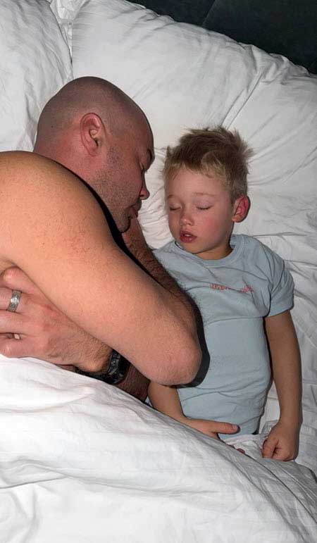 Свежие фото ведущих проекта Дом 2