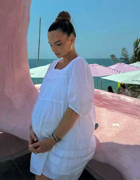 Свежие фото ведущих проекта Дом 2