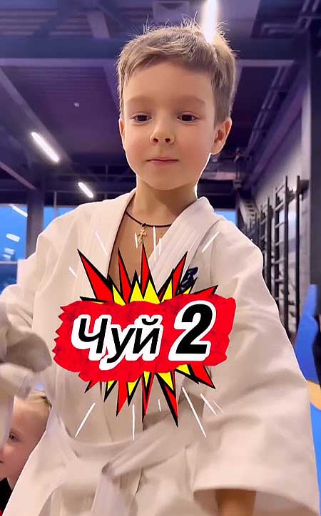 Андрей Чуев был очень рад видеть сына, которого к нему на Шри-Ланку привезла бывшая жена