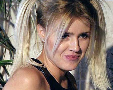 У Кристины Лясковец ДР, ее поклонник Никита Гуранда устроил девушке сюрприз