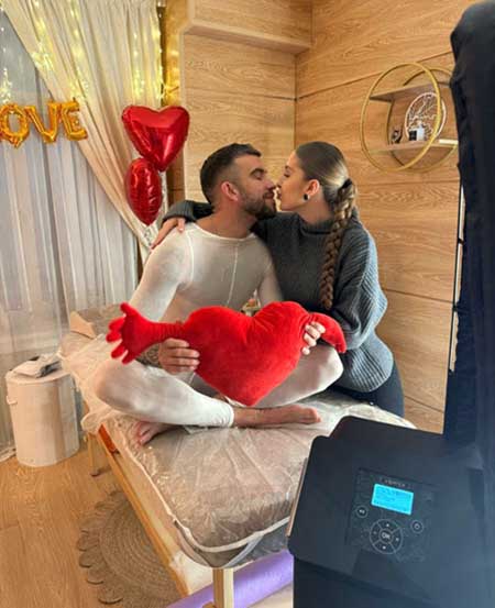 Тигран с Викой и Никита Гуранда поздравили Катю Квашникову с юбилеем