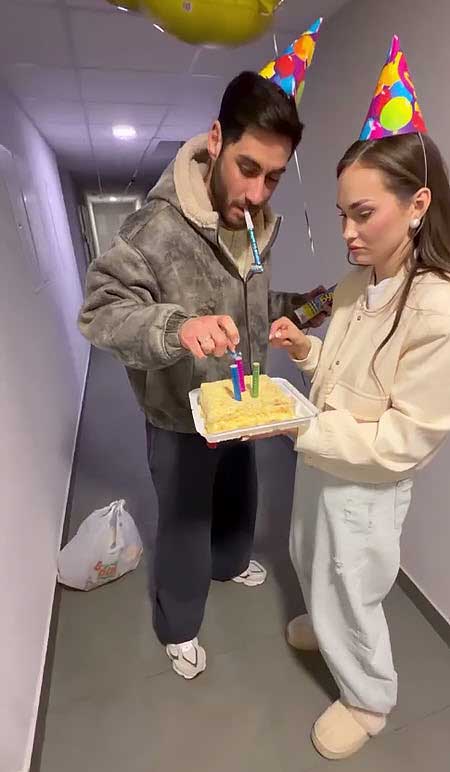 Тигран с Викой и Никита Гуранда поздравили Катю Квашникову с юбилеем